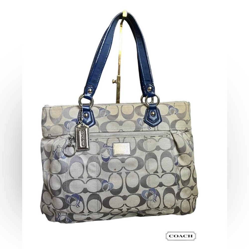COACH Poppy Signature Gray & Navy Tote. EUC
G1120-18711